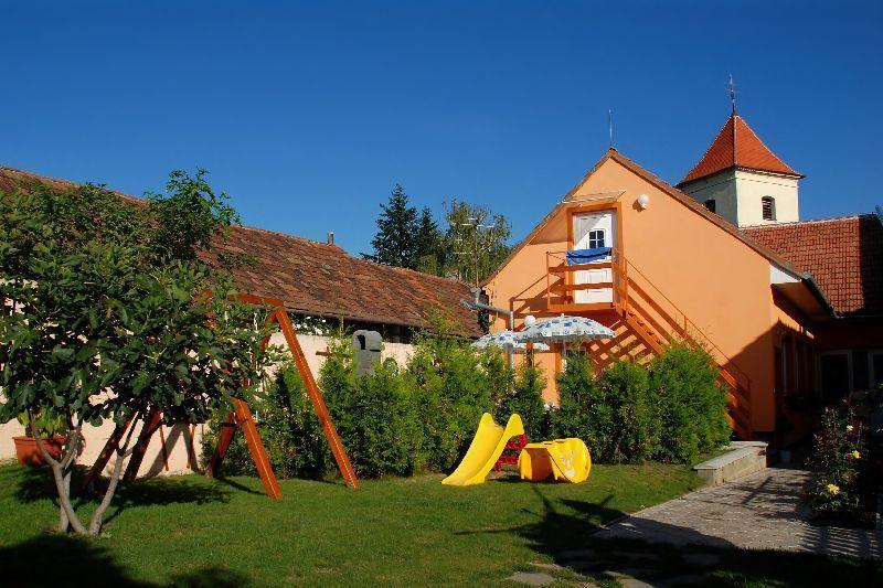 Гостевой дом Penzion U Kostela
