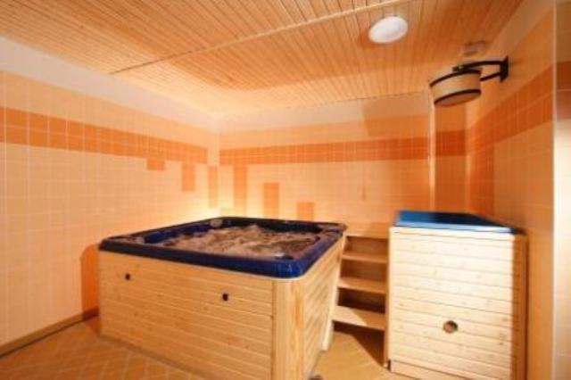 Отель Hotel Emeran