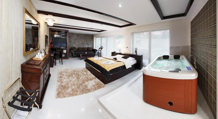 Отель Lux Hotel Onyx