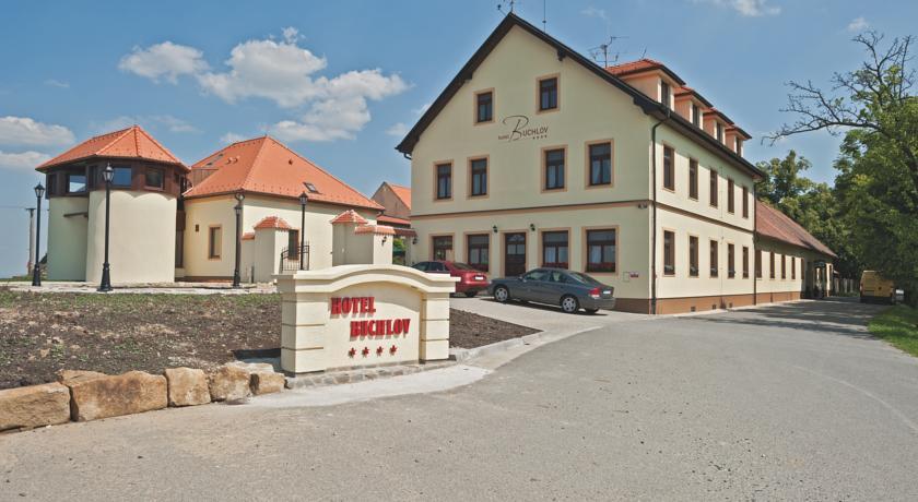 Отель Hotel Buchlov