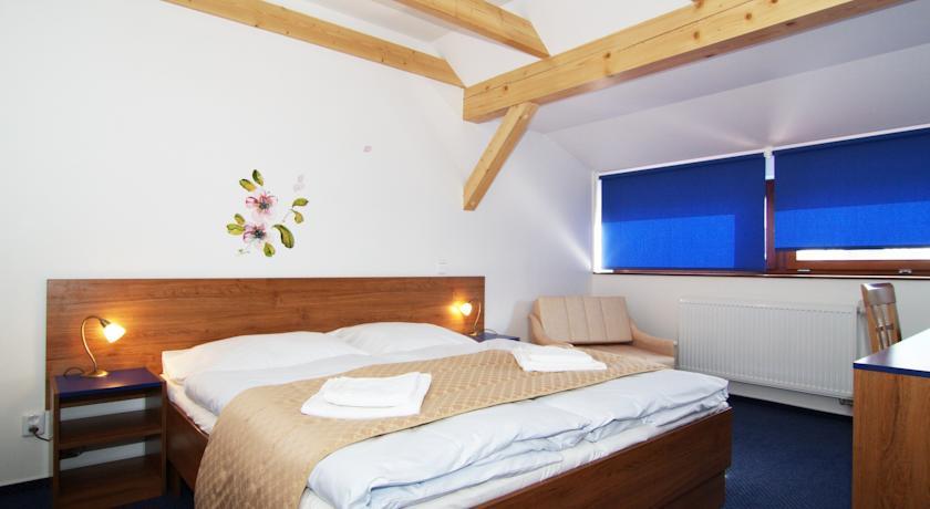 Отель Hotel Pod Sluncem