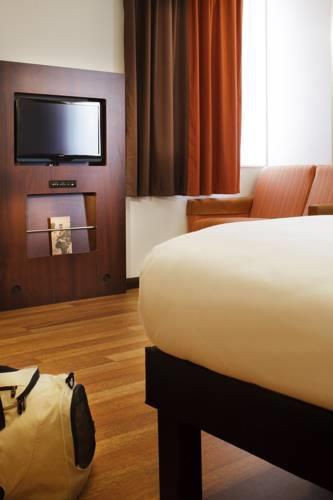 Отель ibis Southampton