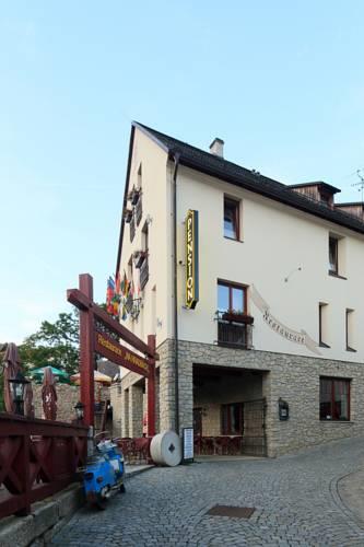 Отель Hradní Bašta