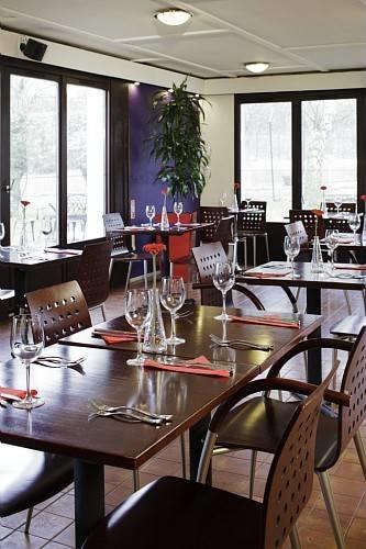 Отель ibis Coventry South Whitley