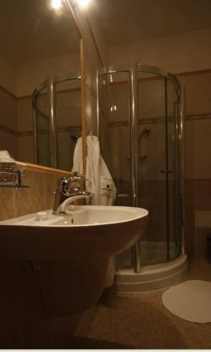 Отель Hotel Morris Česká Lípa