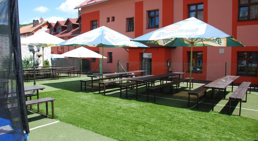 Отель Hotel Kácov