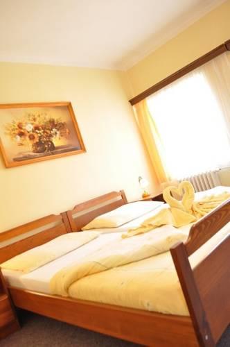 Отель Hotel M