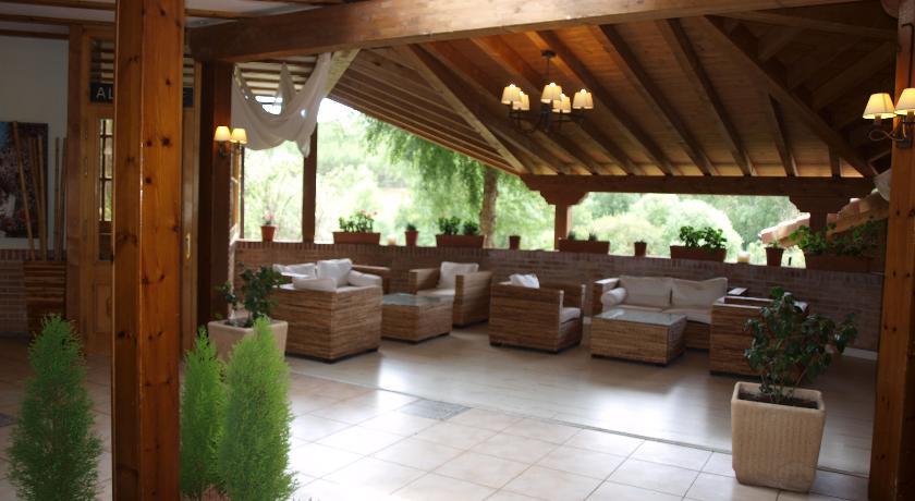 Отель Hotel Jakue