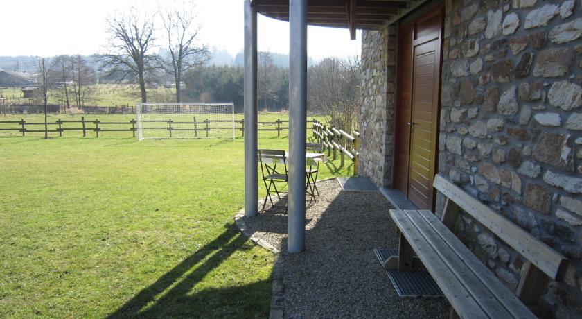 Апартаменты Holiday Home L Ecureuil A� La Lisiere De La Foret Petit Thier