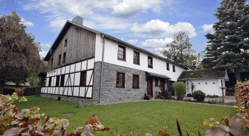 Отель Holiday Home A L Oree Du Waud Ligneuville