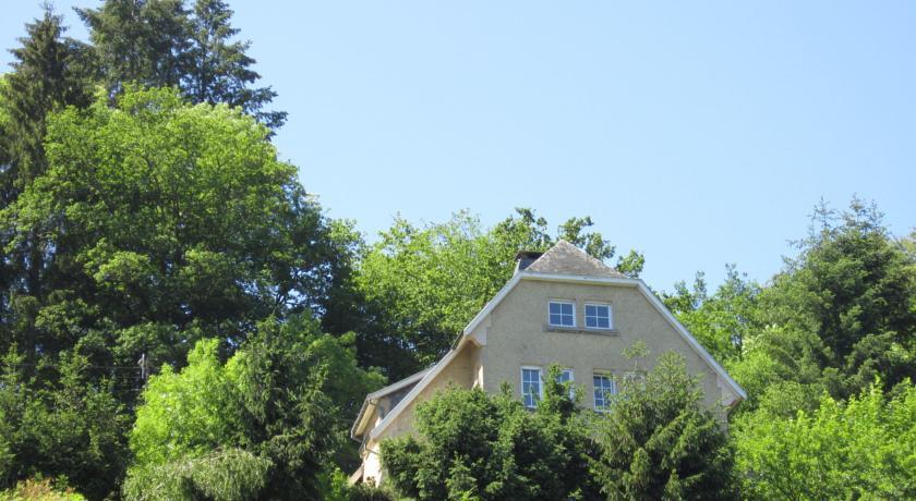 Апартаменты Holiday Home Au Pied Du Chateau De Bouillon Bouillon