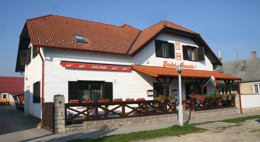Гостевой дом Jeskó Panzió