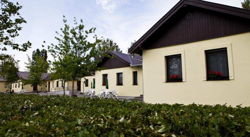 Гостевой дом Balaton Eldorado Camping