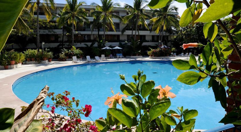 Отель Hotel Villas Paraiso