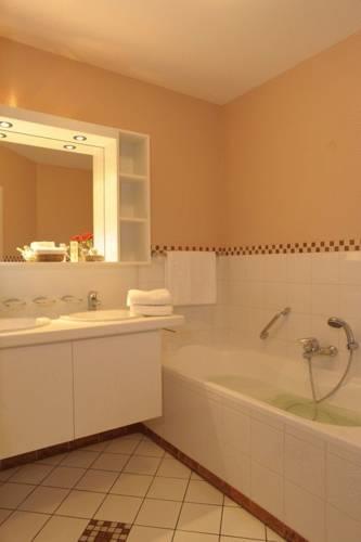 Отель Hotel De Residentie