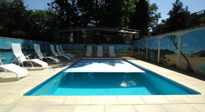 Отель Hotel Le Nid d'Izel Gaume-Ardenne
