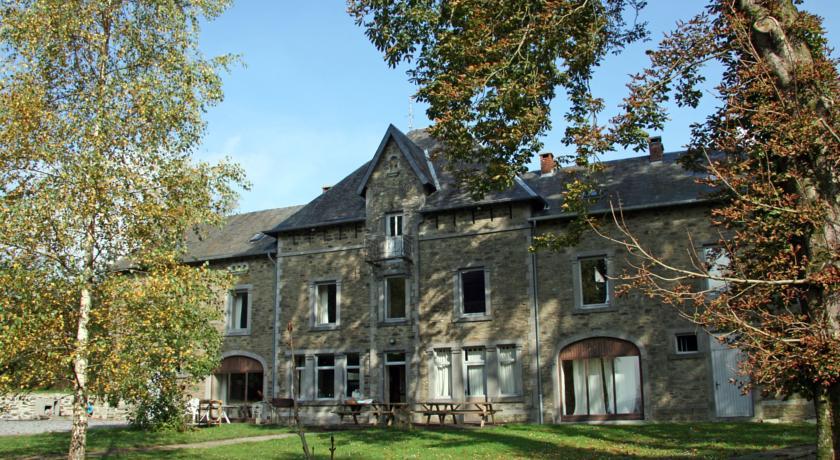 Апартаменты Holiday Home La Gentilhommiere Porcheresse
