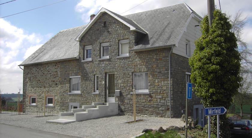 Апартаменты Holiday Home Amel II