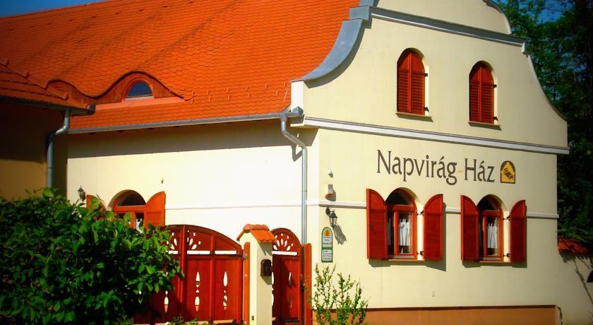 Гостевой дом Napvirág-Ház