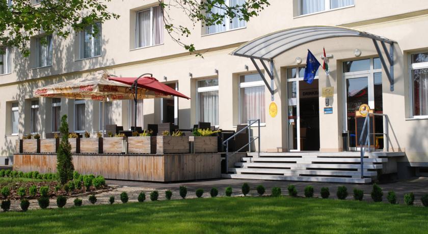 Отель Hotel Opal Superior