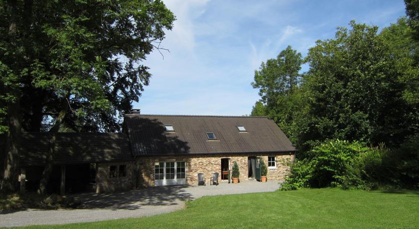Апартаменты Holiday Home Gentilhommiere Du Broux Durbuy