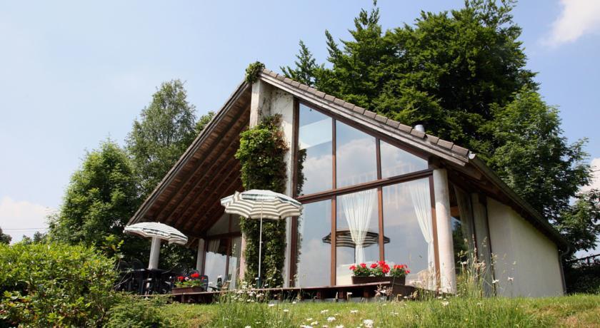 Отель Holiday Home Hautes Fagnes Malmedy