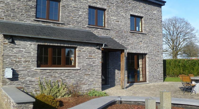 Апартаменты Holiday Home La Maisabel Limerle