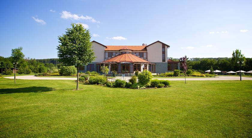 Отель Forest Hills Biohotel & Golf