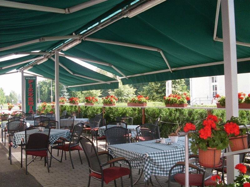 Отель Körös Hotel