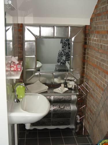 Апартаменты Kunstzinnig Appartement
