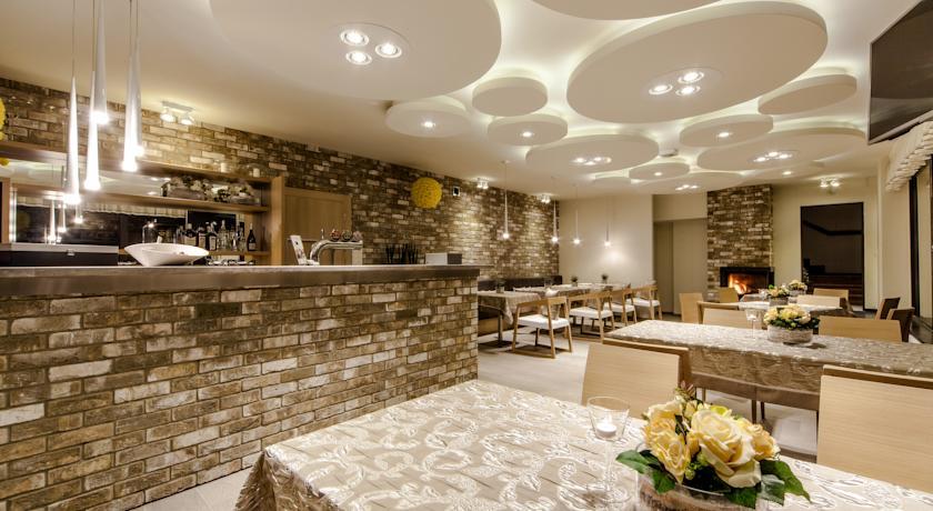 Отель Villa Madre Golf & Family