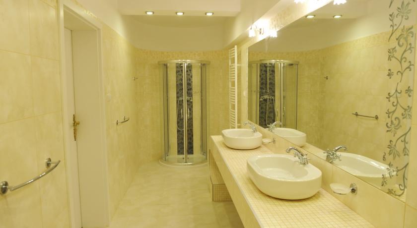 Отель Hotel Pałac Kotulińskich