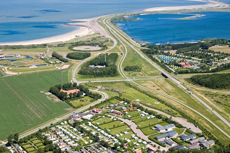 Апартаменты Holiday Home Klaverweide Klavertje Ellemeet