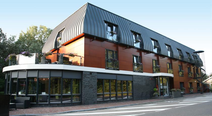 Отель Fletcher Hotel-Restaurant De Kempen