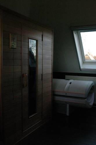 Отель Vakantiehuis Earnewâld