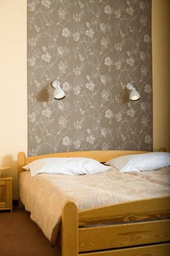 Отель Hotel Chata Za Wsią