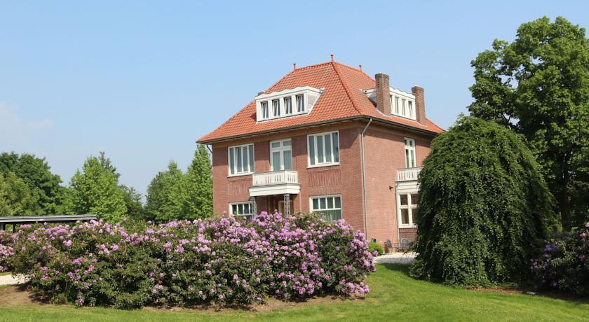 Вилла Villa Beeklust