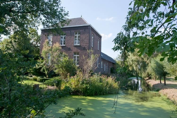 Апартаменты Holiday Home Landgoed De Gun Swolgen