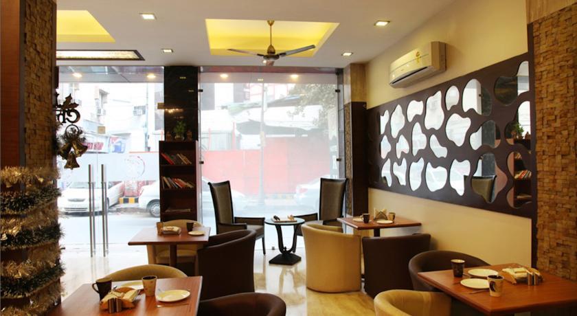 Отель Hotel Rupam