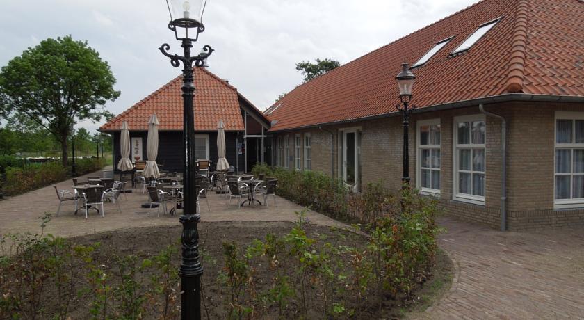 Отель Hotel Hof van 's Gravenmoer