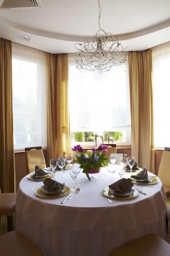 Апартаменты Hotel Maxima