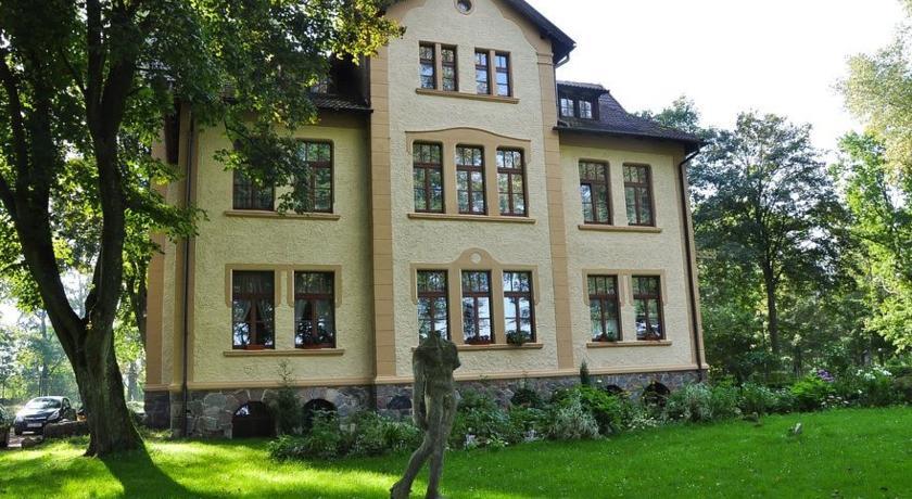 Гостевой дом Pałac Poraj
