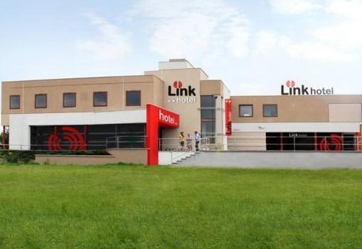Отель Link Hotel