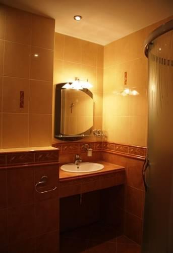 Отель Hotel Rajski Ogród
