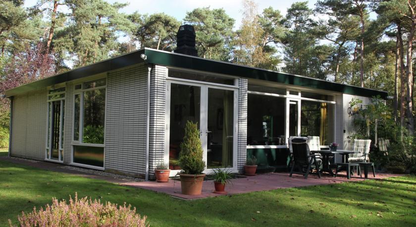 Апартаменты Holiday Home Ruischende Dennen Huybergen
