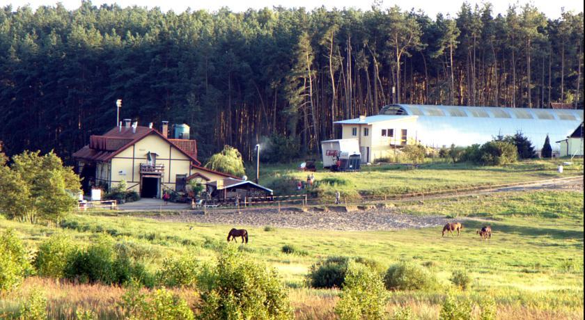 Гостевой дом Stadnina Koni Stajnia Iskra