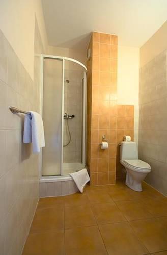Отель Lake Hotel- Centrum szkoleniowo-rekreacyjne