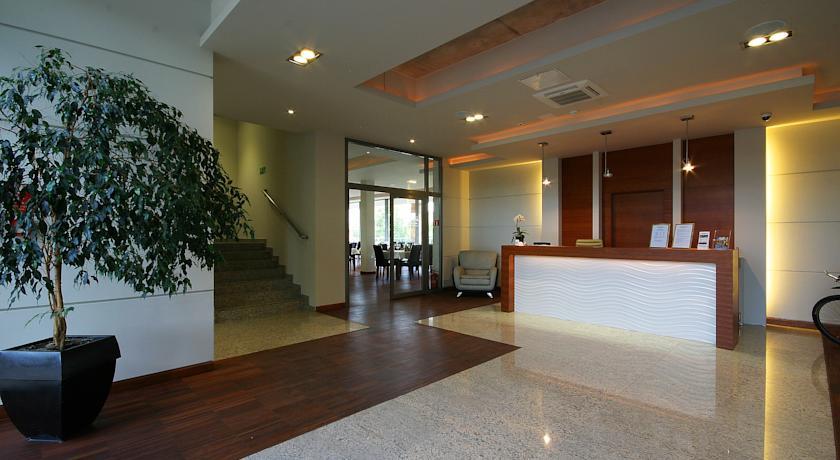 Отель Hotel Moran & Spa
