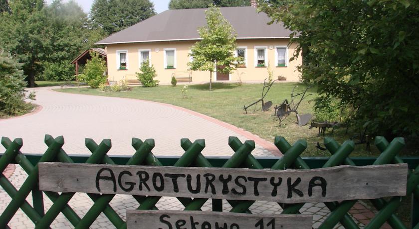 Отель Agroturystyka Pod Modrzewiami