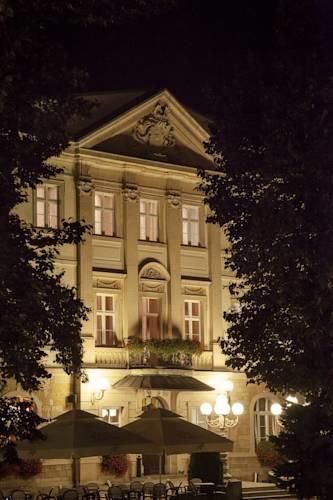 Отель Pałac Brunów